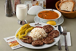 Bizce Köfte Çorba Ayran Menü