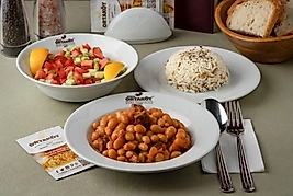 Kuru Pilav Salata Menü